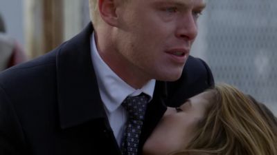 Guys, with
the guns, please. - The Blacklist