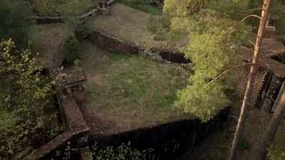 Guzar: They created structures
that were uneven, - Secret Nazi Ruins
