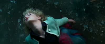 Gwen? Hey. Breathe. Hey, Gwen. Hey. - The Amazing Spider Man 2