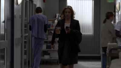 Gwen. - The Killing