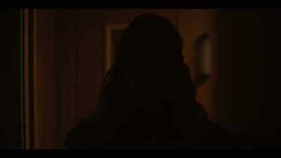 (Gwen sobs)
(David chuckles) - Haunting of the Queen Mary