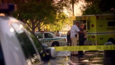 H, check this out. - CSI: Miami