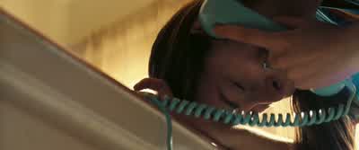 \h\h\h- - - Hello? - Licorice Pizza