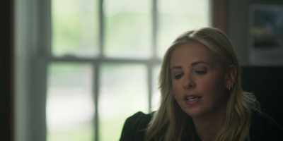 \h\hSo is this about
Harlan and Elizabeth? - Wolf Pack