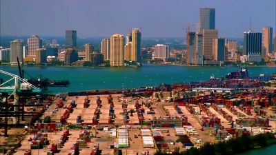 H., I'm at the address for Biscayne Outfitters. - CSI: Miami