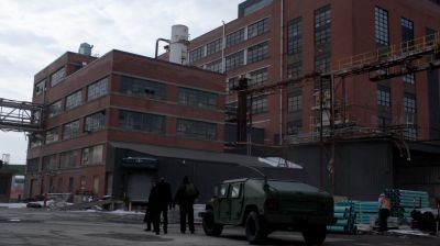 Ha! Last time we were here, - The Strain