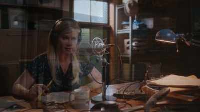 Ha! Yeah, me neither. - Chronicle Mysteries: The Deep End