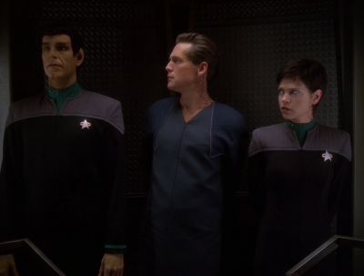 Habitat Ring, level K-55. - Star Trek: Deep Space Nine