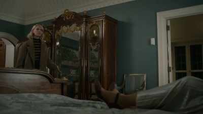 - Had a little hunch - Frankie Drake Mysteries