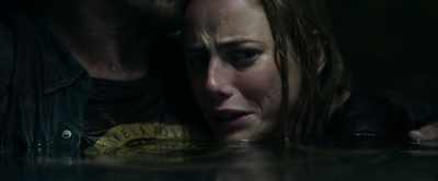 Haley, you stay strong.
We're getting out of here. - Crawl