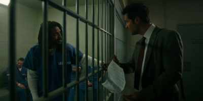 - Half the city there selling shit.
- And you didn't push him? - The Lincoln Lawyer