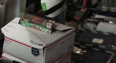 Half the fun for the retro
video game collectors - Not for Resale