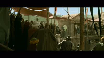 Halt! Who goes there? General. - Gladiator II