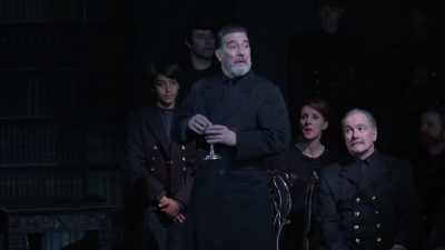 Hamlet, this pearl is thine. - Great British Theatre