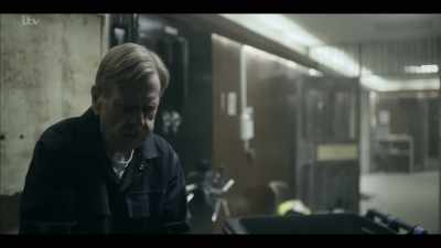 HAMMERING - Hatton Garden
