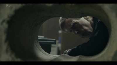 HAMMERING - Hatton Garden