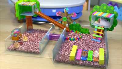 [Hamster Kitties squeaking] - Gabby's Dollhouse