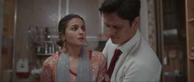 - Hamza, listen to me... let me explain.
- What did you put in it? - Darlings