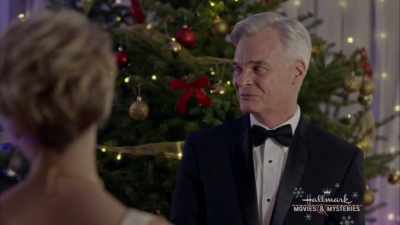 Hän uskoi ihmiseen- - A Christmas for the Books