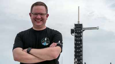 Han var rådgiver
i en rumlejr som barn. - Space Titans: Musk, Bezos, Branson