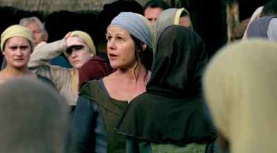Hand over the map, and I'll let you live. - Legend of the Seeker