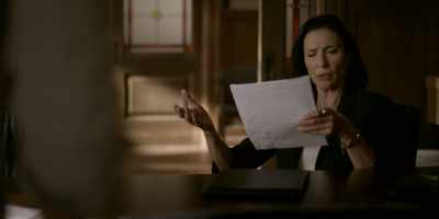 Hand me the Herstadt incident report. - Bosch: Legacy