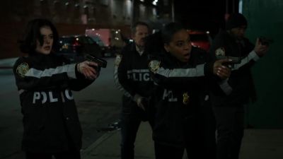 Hands behind your head now. - Law & Order: Organized Crime