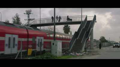 Hands in the air, - Junction 48