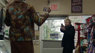 Hands in the air! - The Blacklist