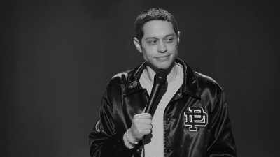 Hands it to Jack,
goes, "I made that for you." - Pete Davidson: Turbo Fonzarelli