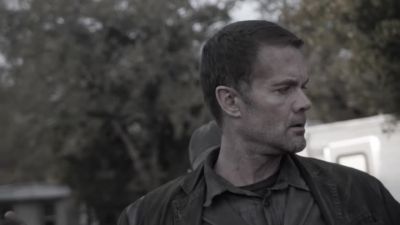 Hands. - Fear the Walking Dead