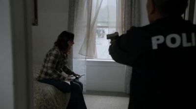 Hands up, behind your head. - iZombie