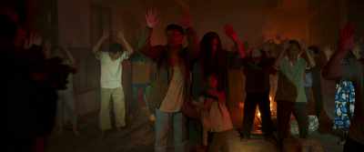 Hands up! Hands up! - Sri Asih