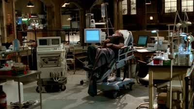 Hang on, hang on, hang on. - Fringe