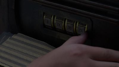 Hang on, Harper. I'm coming. - Secrets of Sulphur Springs