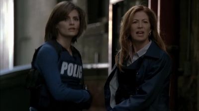 Hang on. - Castle