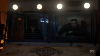 Hang on! - The Strain