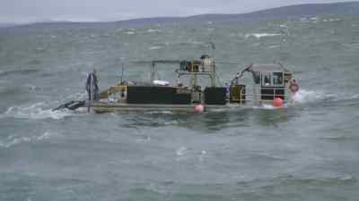 Hang on. - Bering Sea Gold