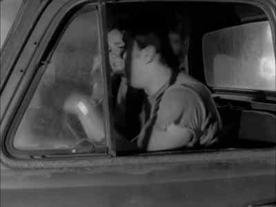 Hang on! - Night of the Living Dead