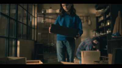 Hang on. This is... - The Haunting of Hill House
