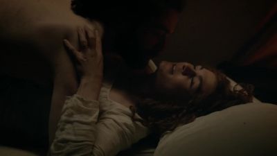 - Hang on, try--
- Okay. - Outlander