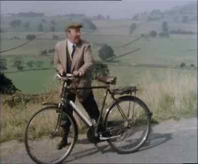 Hang on. We'll have to wait for
Faithful Dobbin again. - Last of the Summer Wine