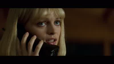 Bitch hang the phone up and star 69 his ass Damn - Scream 2