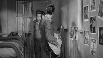 Hang it up. - Jailhouse Rock