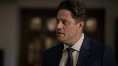 Hank told me he's eyeing me
to be his replacement - Deadly Wives Club