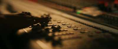 Hanky's been playing this drum track
for 20 years, - The High Note