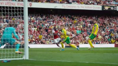 Hanley trying to win it back. - All or Nothing: Arsenal