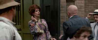 - Hannigan, I presume?
- Yes. - Annie