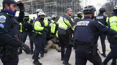 Hansen: From that moment,
from when that cop
got hit with a barrier, - Four Hours at the Capitol