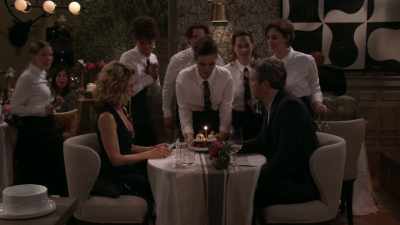 ♪ Happy anniversary,
happy anniversary ♪ - Call Your Mother